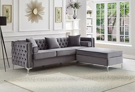 Zenviora Sofa Sectional – Grey Velvet Reversible Sofa with Deep Tufting, Nailhead Details, Chrome Legs &amp; Accent Pillows (With Ottoman)